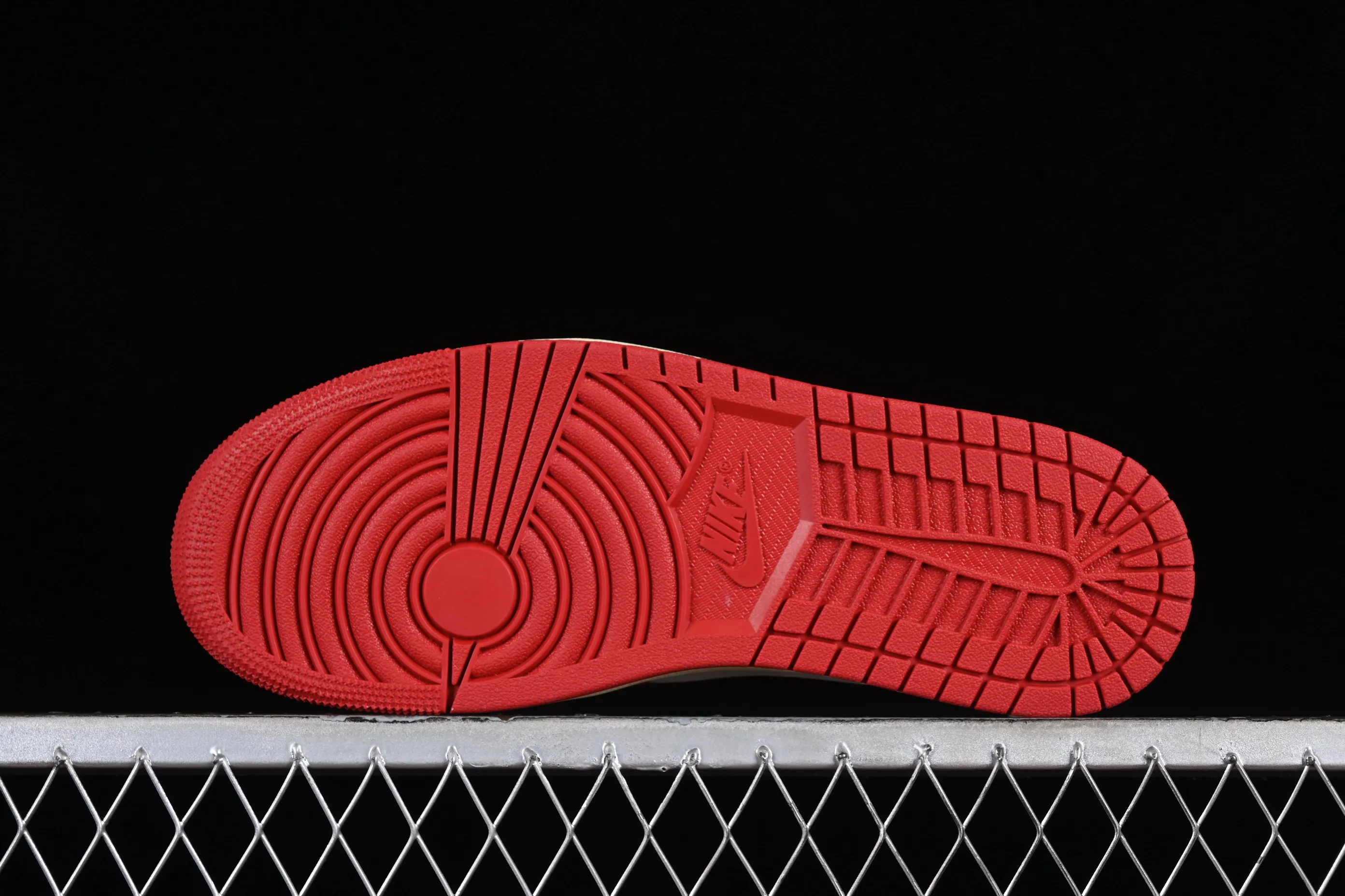 All categories Air Jordan Jordan series basketball shoes Air Jordan 1 Low G version pure original Trophy Room x Jordan 1 Low OG "Away" AJ1 Joe 1 Jordan's son low-top cultural casual sneakers FN0432-100
